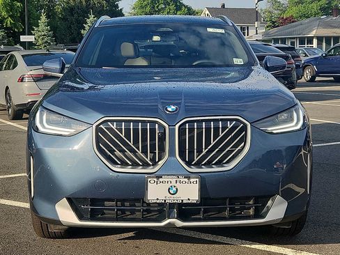 Used 2026 BMW X3 xDrive30i w/ Premium Package AWD/4WD image 2