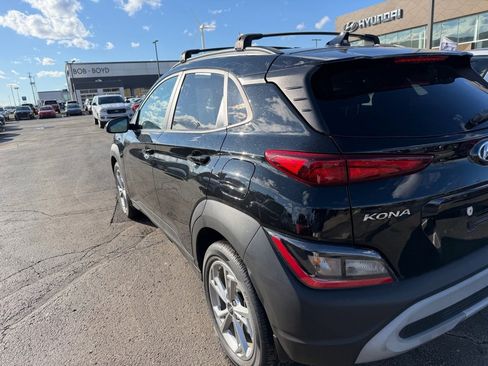 Used 2023 Hyundai Kona SEL image 5