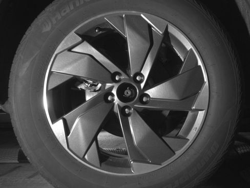 Used 2025 Nissan Rogue SV AWD/4WD image 15