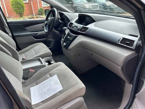 Used 2012 Honda Odyssey EX image 15