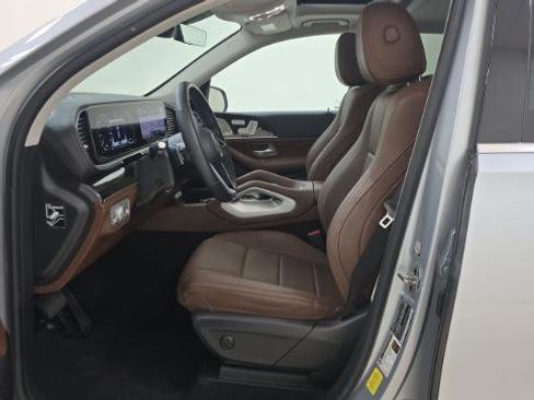 Used 2024 Mercedes-Benz GLE 450e 4MATIC w/ Driver Assistance Package image 8