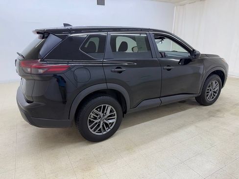 Used 2024 Nissan Rogue S FWD image 6