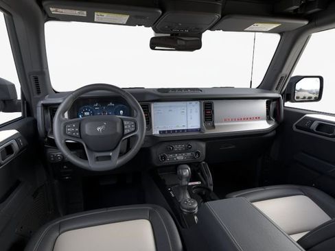 New 2026 Ford Bronco Outer Banks w/ Sasquatch Package AWD/4WD image 11