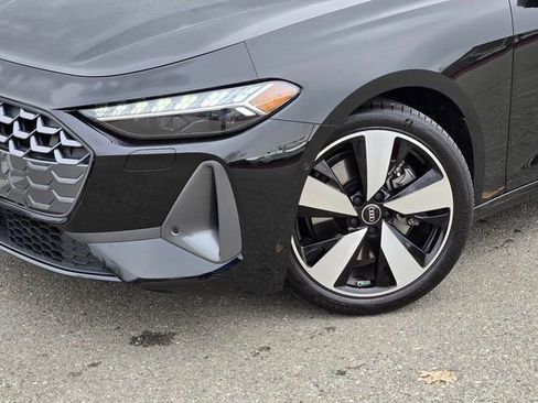 Used 2025 Audi A5 2.0T Premium Plus w/ Premium Plus image 9