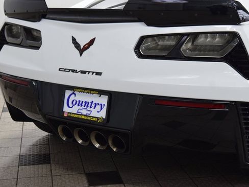 Used 2015 Chevrolet Corvette Z06 w/ 3LZ Preferred Equipment Group image 21