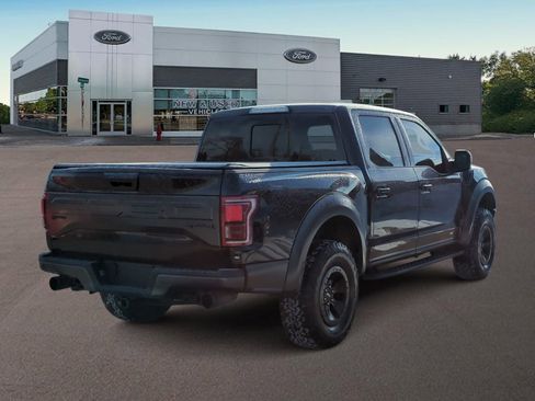 Used 2017 Ford F150 Raptor w/ Equipment Group 802A Luxury image 11