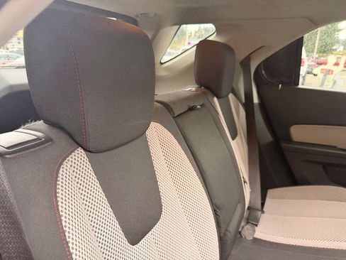 Used 2010 Chevrolet Equinox LT w/ Vehicle Interface Package FWD image 8