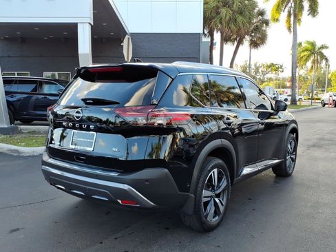 Certified 2023 Nissan Rogue SL w/ SL Premium Package image 7