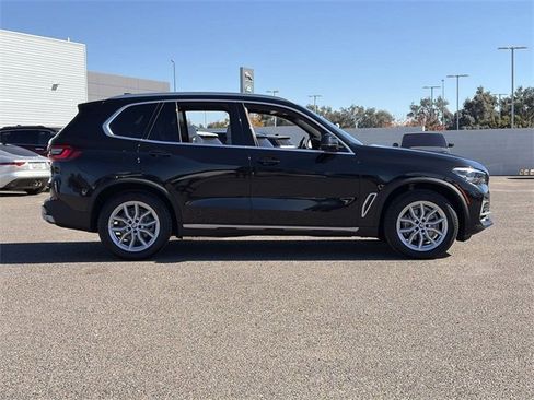 Used 2023 BMW X5 xDrive40i image 5