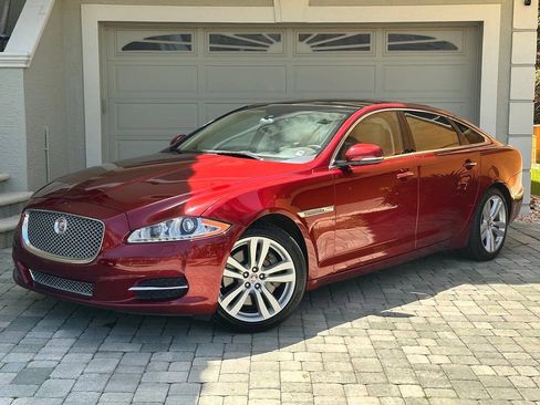 Used 2014 Jaguar XJ L Portfolio RWD image 4