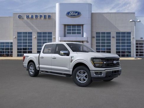 New 2025 Ford F150 XLT w/ Equipment Group 302A MID image 7