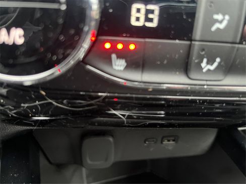 Used 2025 Chevrolet Trax ACTIV w/ Driver Confidence Package image 44