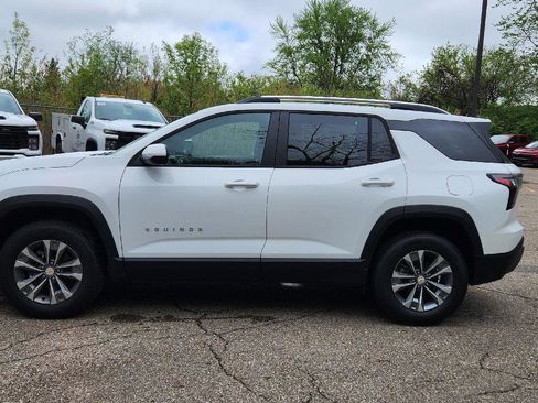 New 2025 Chevrolet Equinox LT w/ Convenience Package II image 9