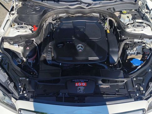 Used 2014 Mercedes-Benz GL 450 4MATIC image 22