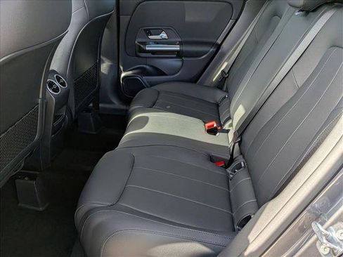 Used 2026 Mercedes-Benz GLA 250 image 15