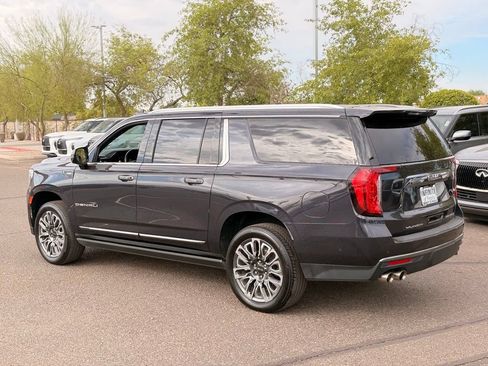 Used 2023 GMC Yukon XL Denali Ultimate AWD/4WD image 4