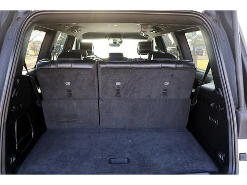 Used 2023 Jeep Wagoneer Series III w/ Preferred Equipment Group AWD/4WD image 22