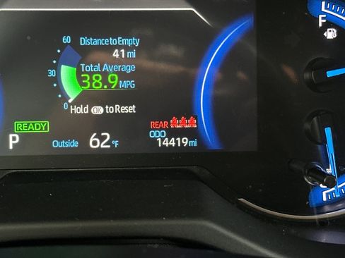 Used 2025 Toyota RAV4 LE image 24