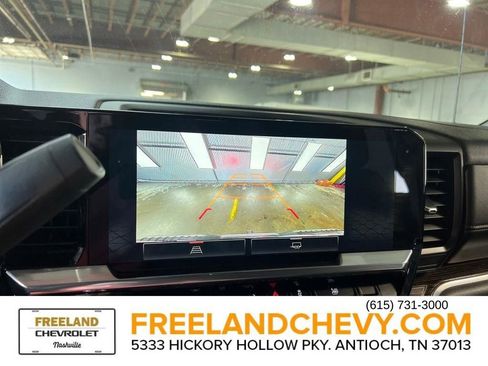 Used 2024 GMC Sierra 1500 SLE image 28