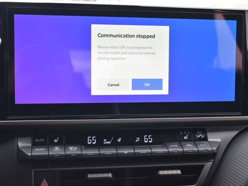 Certified 2026 Toyota Camry Hybrid w/ Multimedia Upgrade Package AWD/4WD image 11