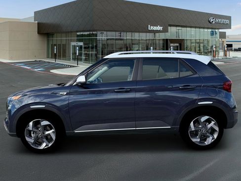New 2026 Hyundai Venue SEL image 3