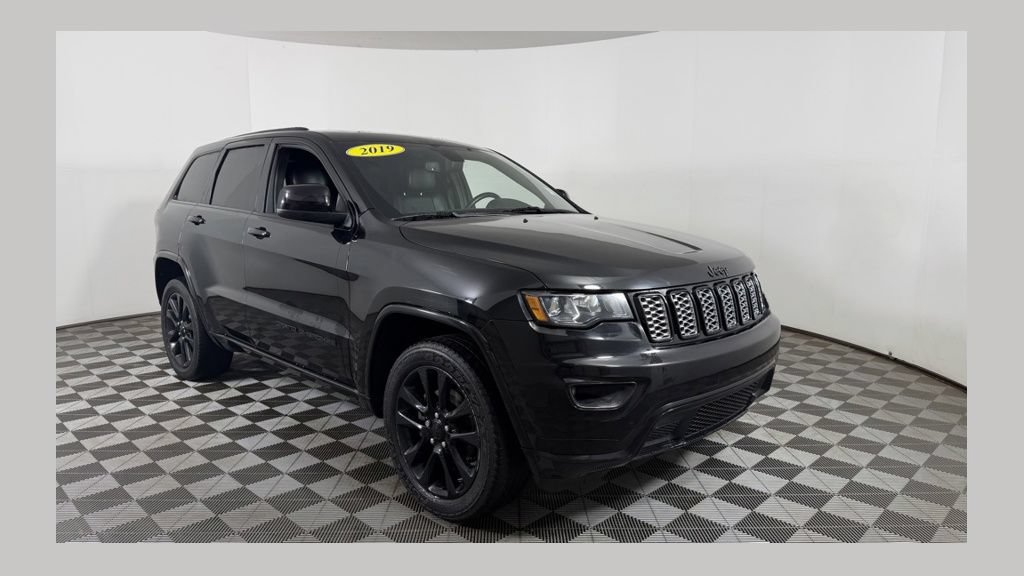 Used 2019 Jeep Grand Cherokee Altitude AWD/4WD 360° Tour