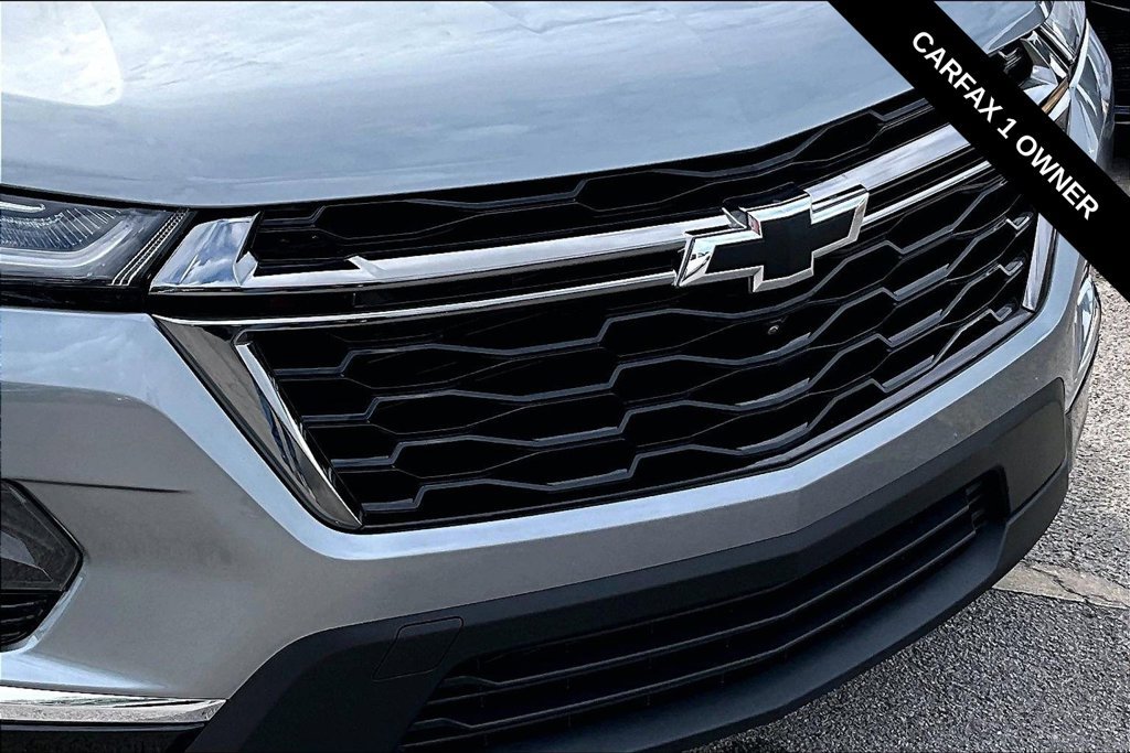 Used 2023 Chevrolet Traverse Premier w/ Redline Edition FWD image 33