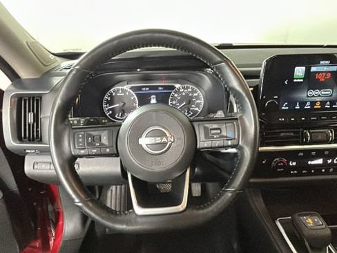 Used 2022 Nissan Pathfinder SL w/ SL Premium Package AWD/4WD image 14