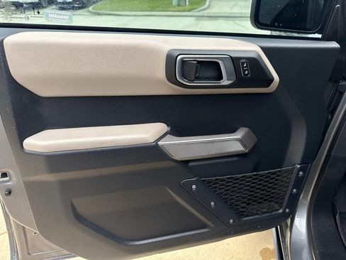 Used 2023 Ford Bronco Wildtrak AWD/4WD image 22