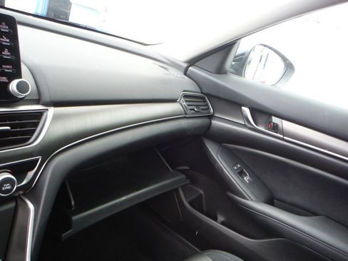 Used 2022 Honda Accord LX image 23