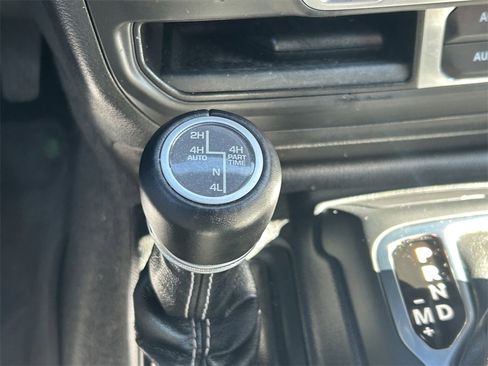 Used 2023 Jeep Wrangler Unlimited Sahara w/ Cold Weather Group image 31