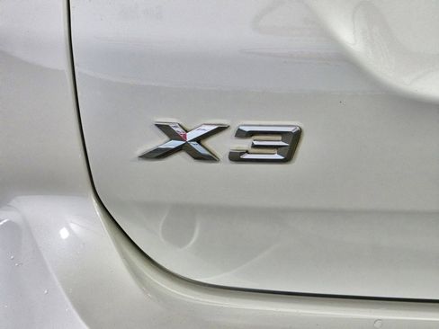 Used 2022 BMW X3 sDrive30i w/ M Sport Package image 11