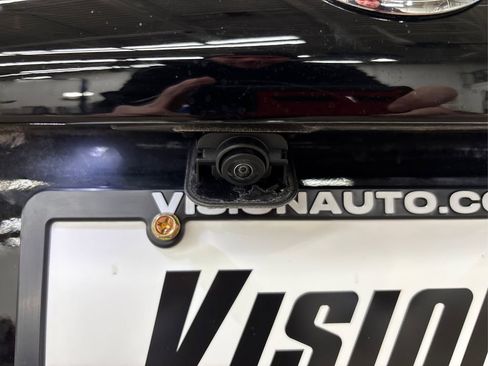 Used 2022 Mercedes-Benz GLC 300 4MATIC image 16