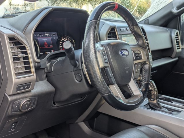 Used 2017 Ford F150 Raptor w/ Equipment Group 802A Luxury AWD/4WD image 3