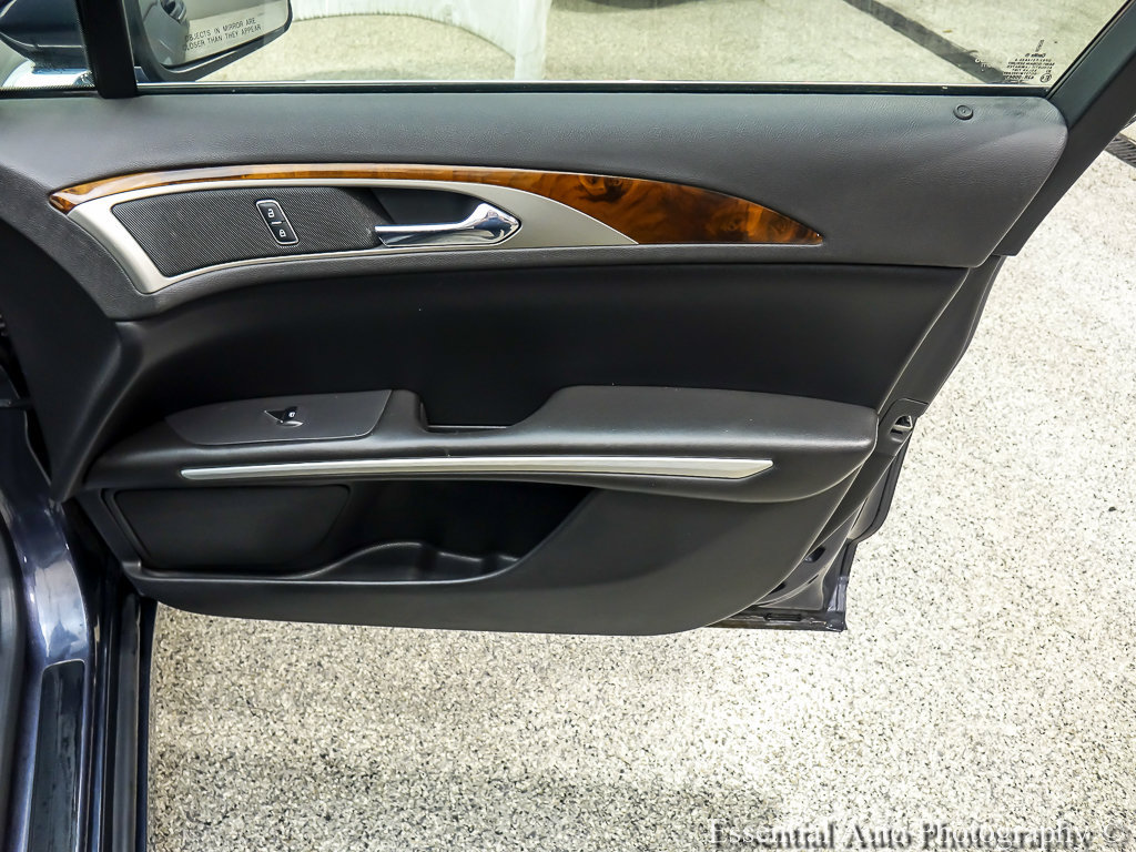 Used 2013 Lincoln MKZ FWD image 22