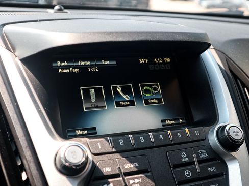 Used 2017 Chevrolet Equinox LS FWD image 23