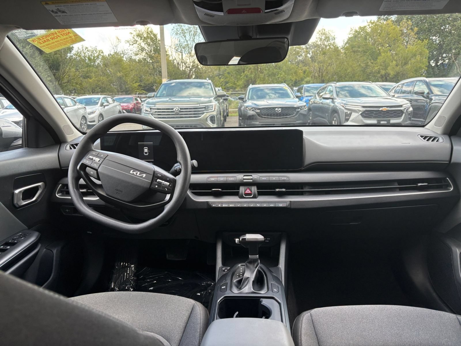 Used 2025 Kia K4 FWD image 31