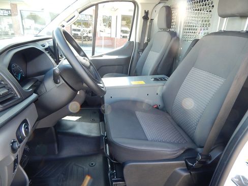 Used 2022 Ford Transit 250 Low Roof image 19