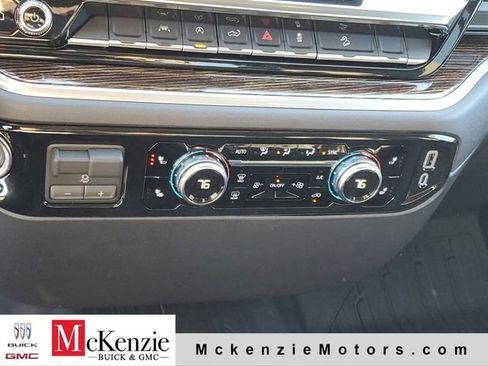 New 2026 GMC Sierra 1500 SLE AWD/4WD image 17