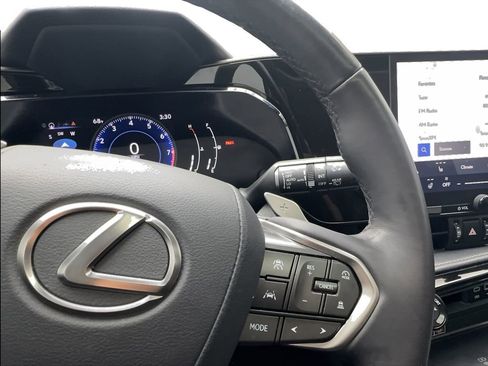 Used 2025 Lexus NX 250 FWD w/ Cold Area Package image 38