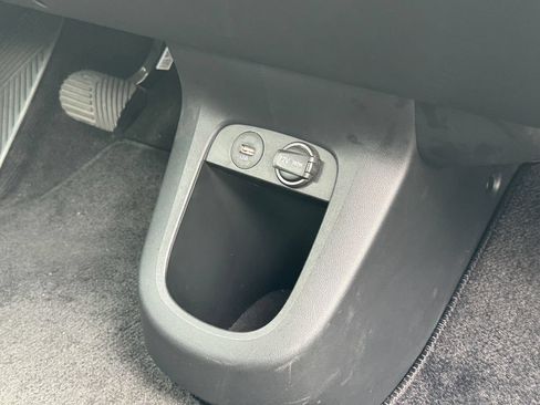 Used 2024 Hyundai Ioniq 5 SE RWD image 4