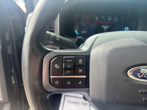 Used 2024 Ford F250 Lariat w/ Lariat Ultimate Package AWD/4WD image 36