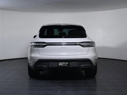 Certified 2023 Porsche Macan Base image 6