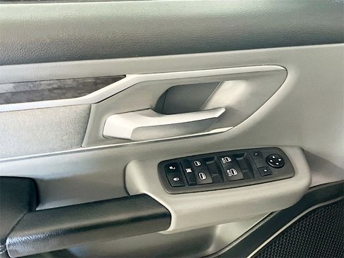 Used 2021 RAM 1500 Big Horn image 17