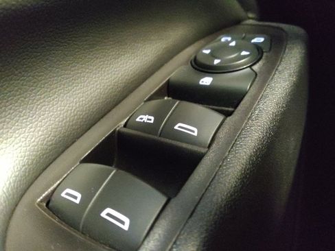 Used 2022 Chevrolet Equinox LT AWD/4WD image 27