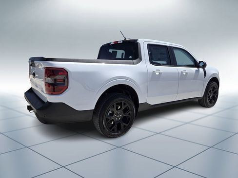 New 2026 Ford Maverick Lariat AWD/4WD image 3