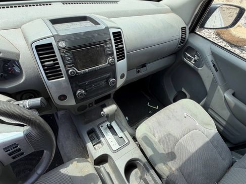 Used 2018 Nissan Frontier SV RWD image 25