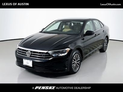 Used 2019 Volkswagen Jetta SE w/ Cold Weather Package