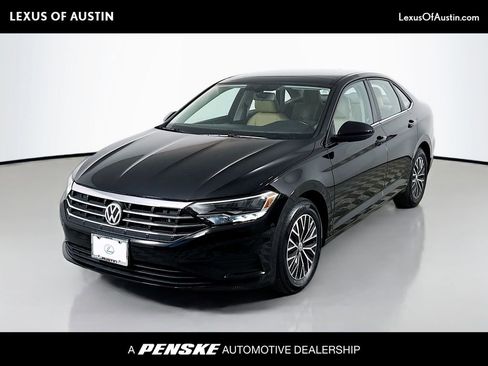 Used 2019 Volkswagen Jetta SE w/ Cold Weather Package image 1