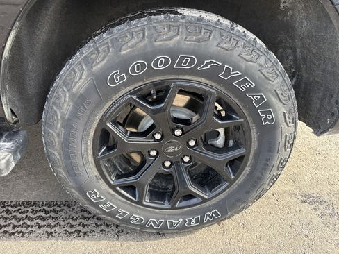 Used 2024 Ford Expedition Timberline image 4